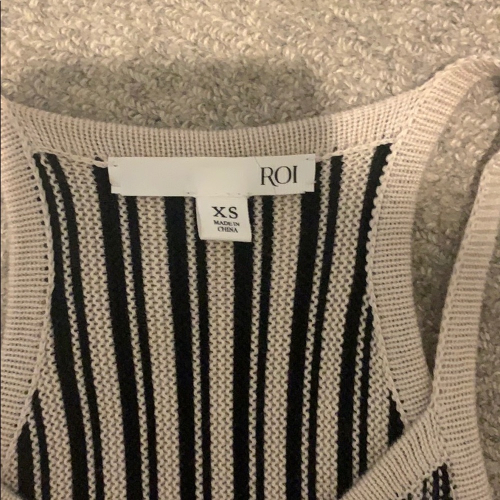 Tank - Picture 5 of 5